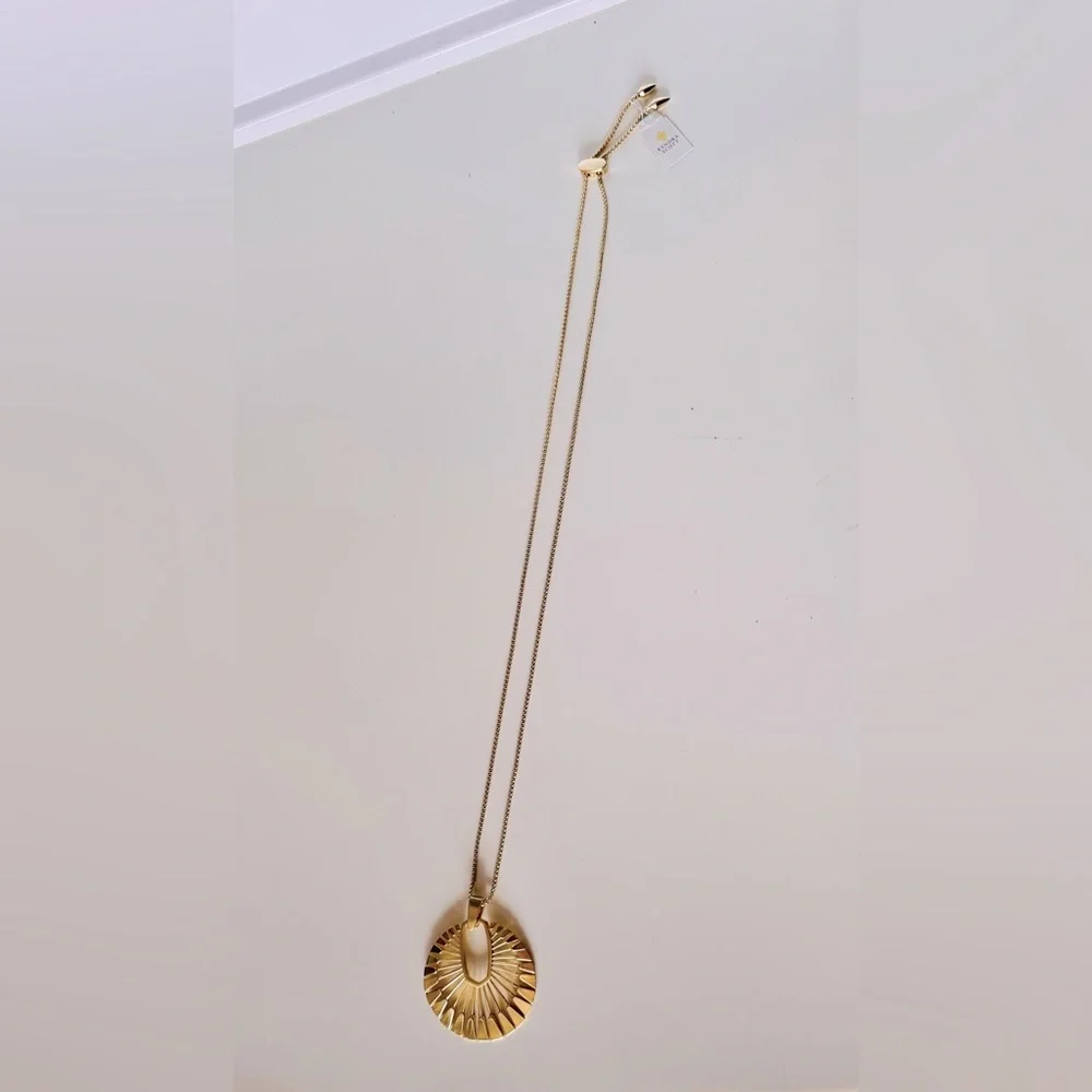 KENDRA SCOTT Deanne Gold Sunburst Necklace - Picture 5 of 12